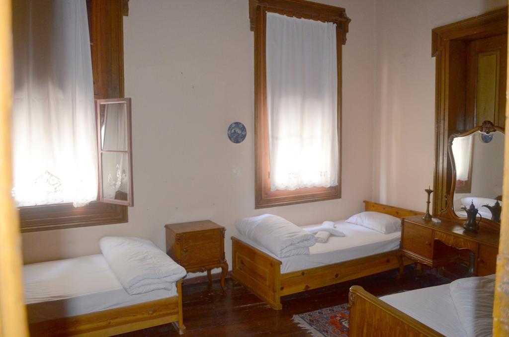 Bonjour Pension Ayvalı Rom bilde